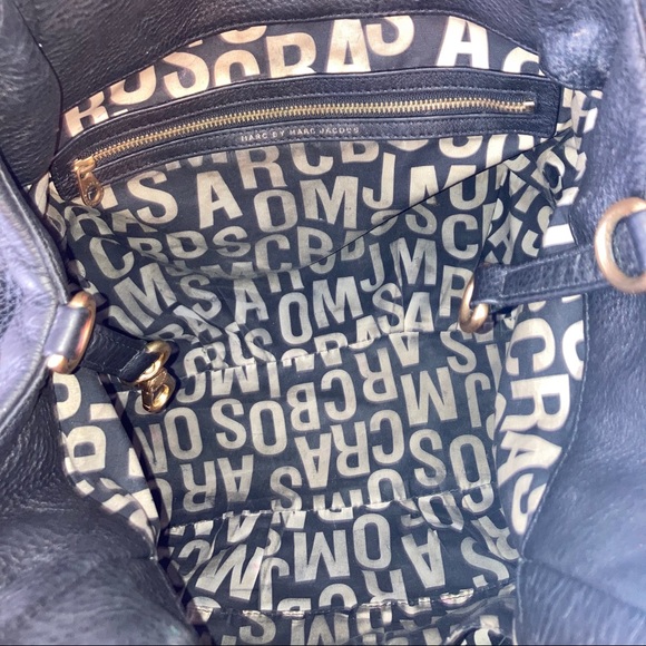 Marc by Marc Jacobs women’s leather hobo shoulder bag - Picture 9 of 11